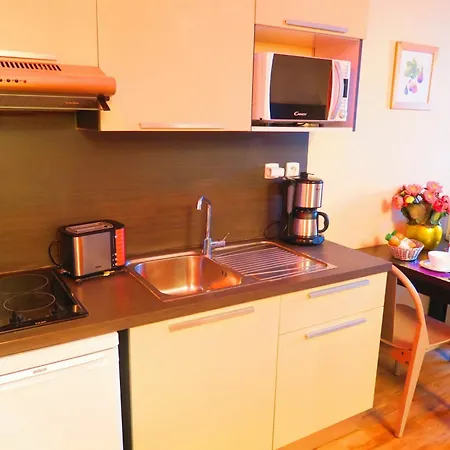 Apartment Ashley&parker - Violette *